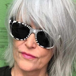 Meet your Posher, Sandra